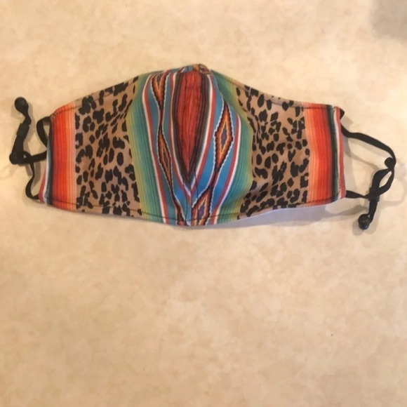 Mask, Fabric, Adjustable, New - Picture 1 of 2